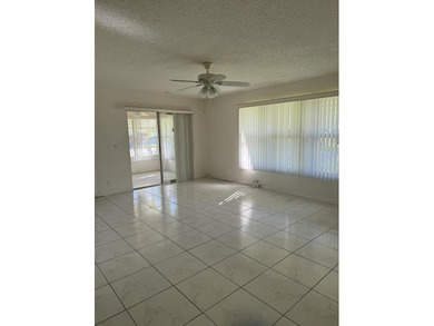 Welcome to Pine Point Villas in desirable Boynton Beach! This - photo 10