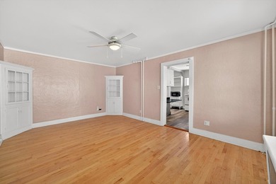 Enjoy the best of East Side living in this 3 Bed/1 Bath home on - photo 6