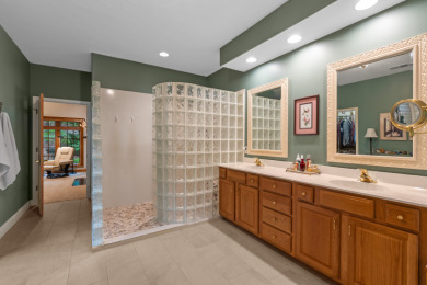 Thoughtfully Designed Lake Keowee Waterfront Home in Quiet Cove - photo 18