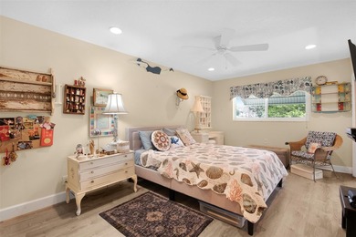 Lauderdale West, 55+ Community. Huge 1 bed/2 full bath - photo 16