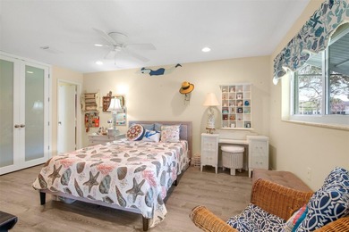 Lauderdale West, 55+ Community. Huge 1 bed/2 full bath - photo 17