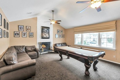 Located in the heart of Merrick lies in a cul-de-sac this - photo 20
