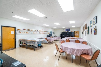 Lauderdale West, 55+ Community. Huge 1 bed/2 full bath - photo 39