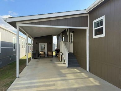 Discover RockRose Ranch, a Land Leased Manufactured Home - photo 4