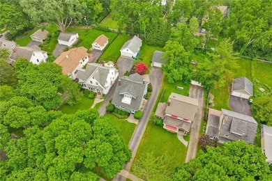 Welcome to 150 Eastland Avenue, a charming Colonial in - photo 49