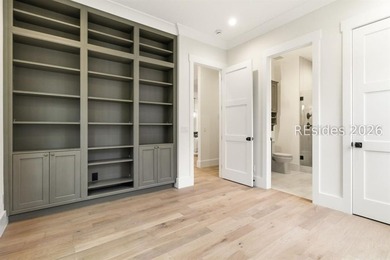Looking for timeless luxury in a quiet, serene neighborhood that - photo 50