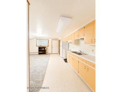Investment opportunity featuring a well maintained one-bedroom - photo 9