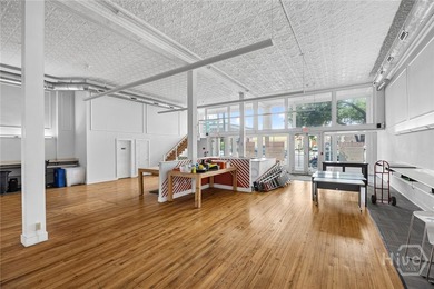 A rare Savannah opportunity ready for its next chapter. This - photo 13