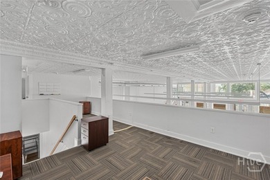 A rare Savannah opportunity ready for its next chapter. This - photo 22
