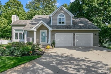 Lake Home For Sale in South Lyon, Michigan