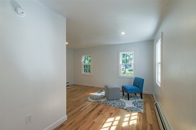 Welcome to this charming in-town retreat in the heart of - photo 10