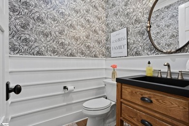 Experience the pinnacle of luxury lakefront living in this - photo 13