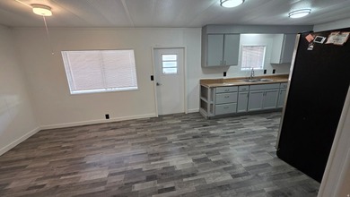 Welcome home! 4 bedroom 2 bath home in most desired mobile home - photo 15
