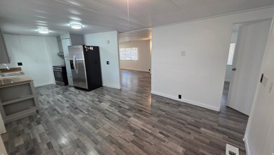 Welcome home! 4 bedroom 2 bath home in most desired mobile home - photo 18
