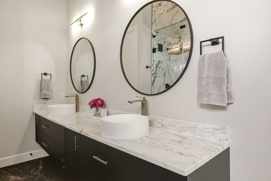 Not every buyer is searching for a traditional home. Some are - photo 19