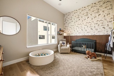 Not every buyer is searching for a traditional home. Some are - photo 24
