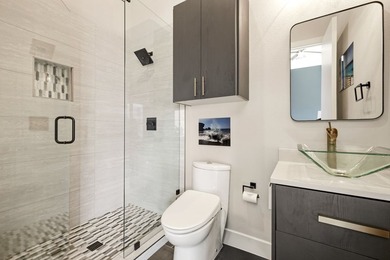 Not every buyer is searching for a traditional home. Some are - photo 25