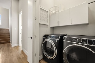Not every buyer is searching for a traditional home. Some are - photo 27