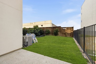 Not every buyer is searching for a traditional home. Some are - photo 34