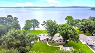 Lake Palestine Paradise - Lake Home For Sale in Chandler, Texas