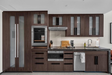 Black Desert Deluxe King Studio Resort Condo with Snow Canyon