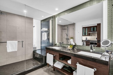 Black Desert Deluxe King Studio Resort Condo with Snow Canyon