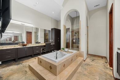 Extraordinary Mediterranean estate in gated Stonebriar Country - photo 21