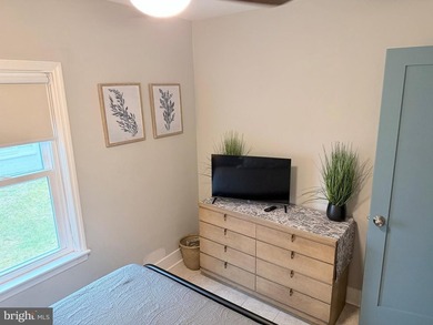 Investment property with a 1 year lease in place at $2500/mo - photo 22