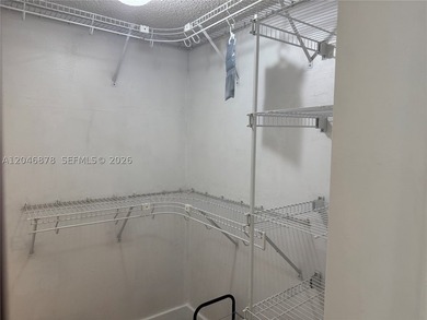 !! SPACIOUS APARTMENT 1 BEDROOM AND 1 1/2 BATHROOMS IN DESIRABLE - photo 22