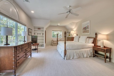 Set on 1.4 exquisitely landscaped acres in coveted East Hampton - photo 22