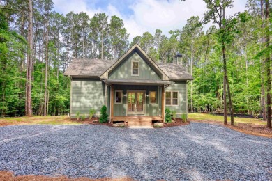 Lake Home For Sale in Greensboro, Georgia