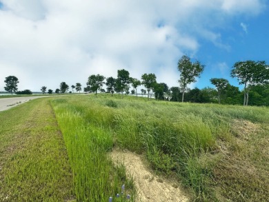 Barefoot Bay Beauty — 1 Acre with Lake Views & Marina Slip - photo 11
