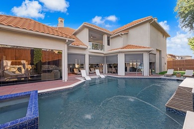 Extraordinary Mediterranean estate in gated Stonebriar Country - photo 38