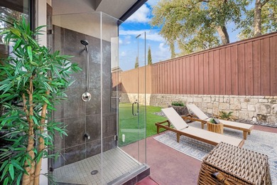 Extraordinary Mediterranean estate in gated Stonebriar Country - photo 39