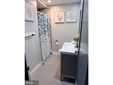 Investment property with a 1 year lease in place at $2500/mo - photo 50