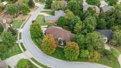 Welcome to 3094 W Cedarbluff Drive, located in the desirable