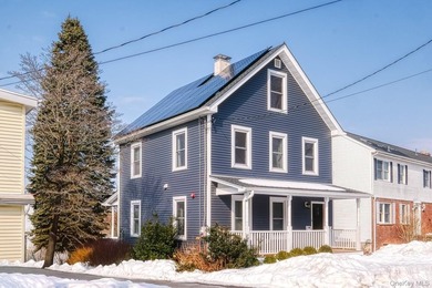 (private lake, pond, coastal) Home For Sale in Ossining New York