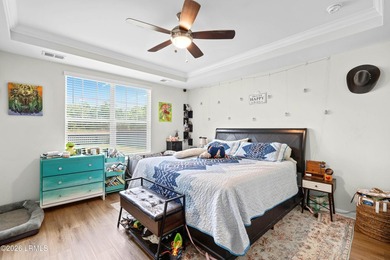 Fresh New Price!! Nearly new 5-bedroom, 2.5-bath home in - photo 18