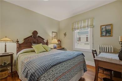 Set on a beautifully landscaped .14-acre lot, this 2-bedroom - photo 18