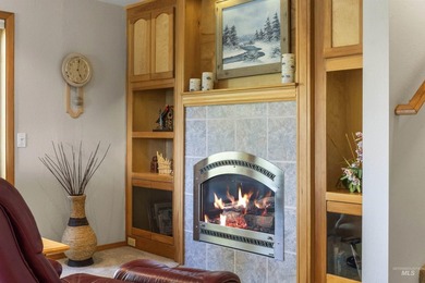 Just one block from shimmering Lake Cascade and the Cascade Golf - photo 30
