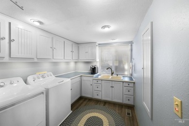 Just one block from shimmering Lake Cascade and the Cascade Golf - photo 34