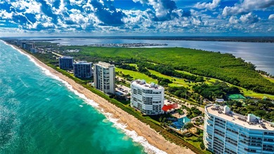 Live in permanent vacation at this ocean front condo! The unit - photo 4