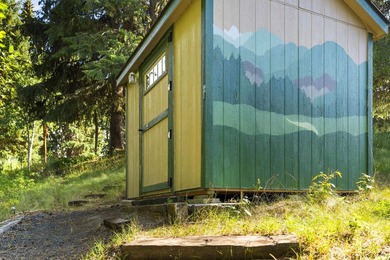 Just one block from shimmering Lake Cascade and the Cascade Golf - photo 41