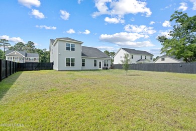 Fresh New Price!! Nearly new 5-bedroom, 2.5-bath home in - photo 43