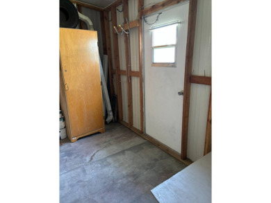 OWNER OPEN TO ALL REASONABLE OFFERS! IMMACULATE 2 BED 2 BATH - photo 7