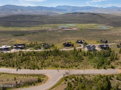 Perched on a scenic ridge with sweeping views of open space - photo 12