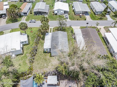 Affordable Florida living! This well-maintained 2006 model - photo 12