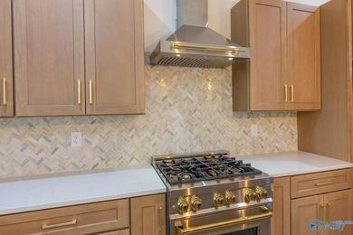 A truly rare opportunity to own a brand-new 3-bed, 2.5-bath - photo 15