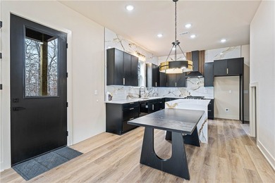 Discover a new standard of living at 18 Dunstable DR, Bella - photo 20
