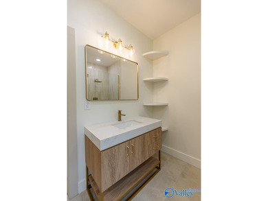 A truly rare opportunity to own a brand-new 3-bed, 2.5-bath - photo 26